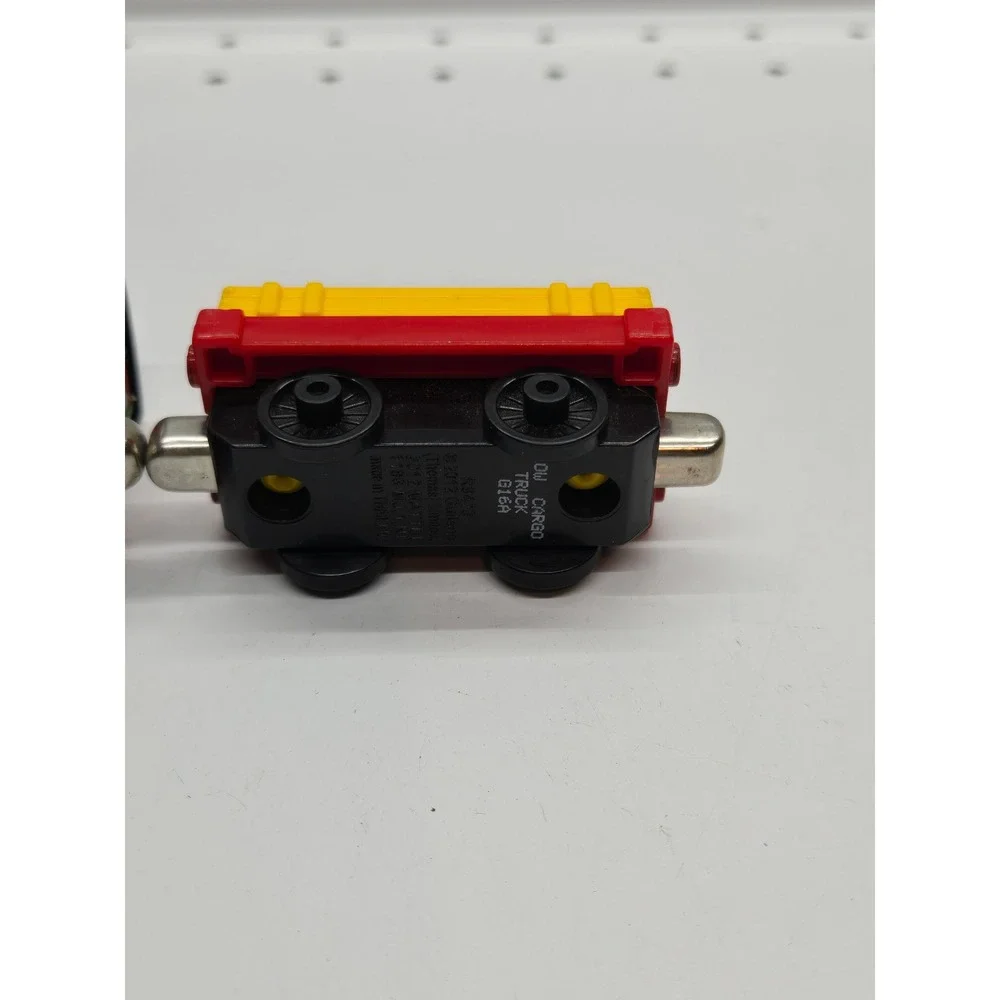 Thomas & Friends Holiday Box Car & Yellow Cargo Car Metal Magnet Train Lot